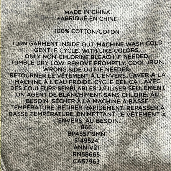 BP Short Sleeve Cotton Come Together Graphic Tee - NWOT - Size Small - Picture 6 of 6